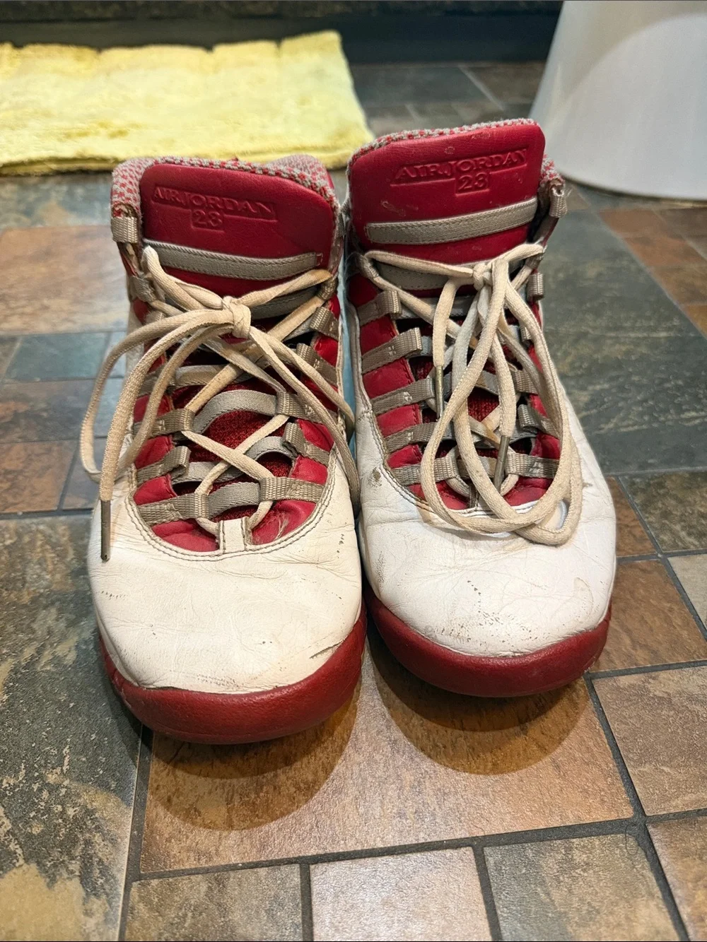Jordan 10s White & Red Basketball Shoes Vintage